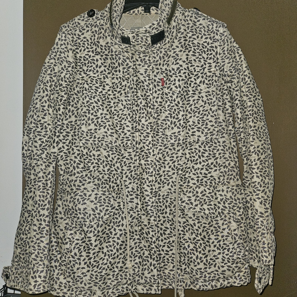 Levi's Monochrome Leaf Print Jacket